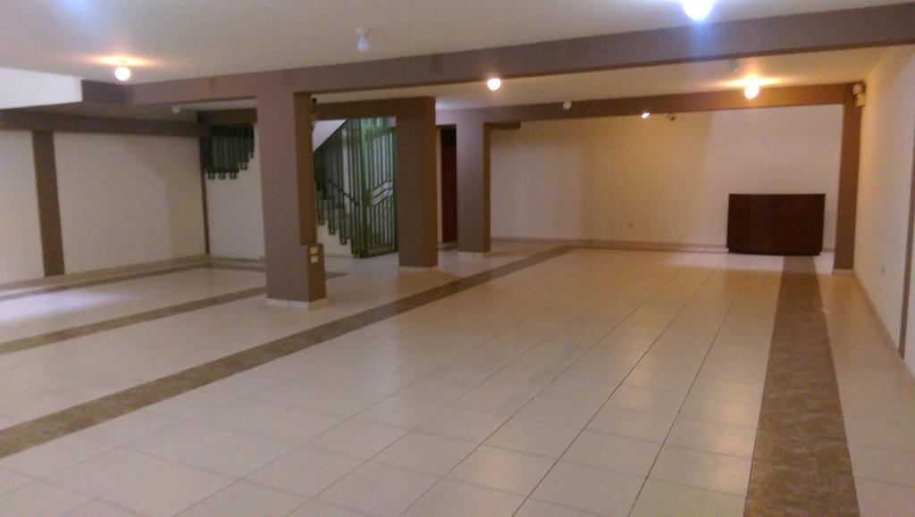 Hotel Presidente Трухильо Екстериор снимка